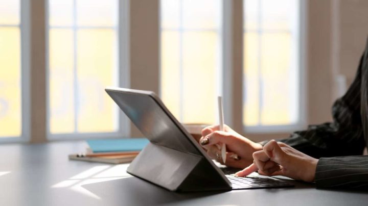 instructor using tablet